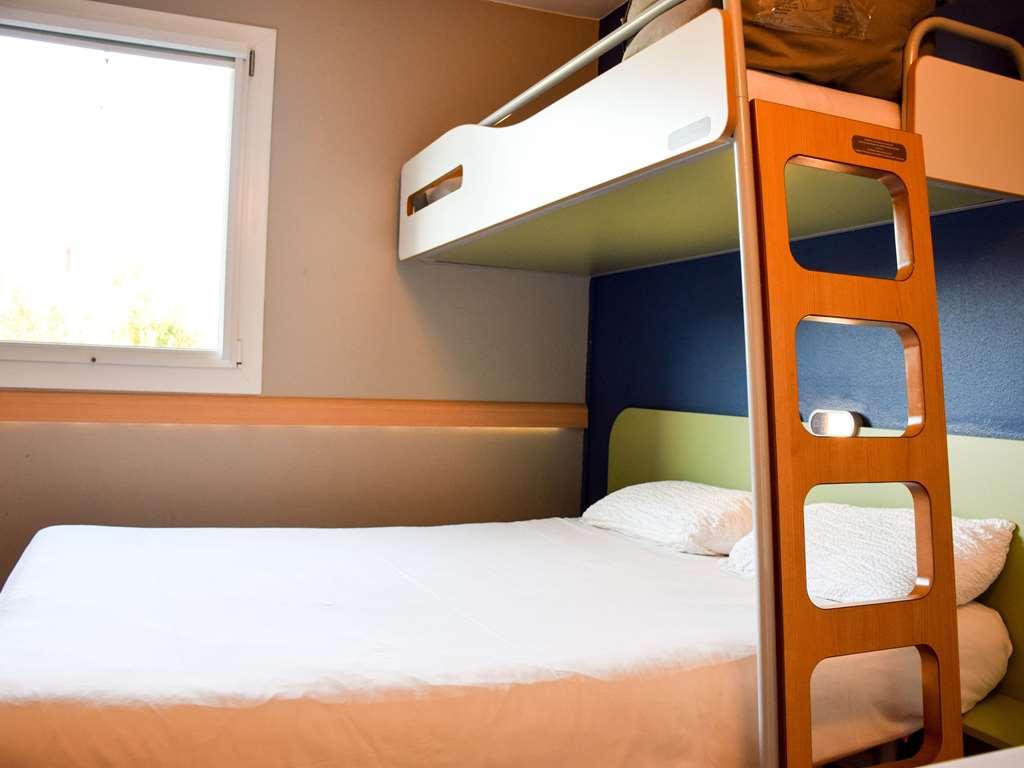Ibis Budget Rodez Rum bild
