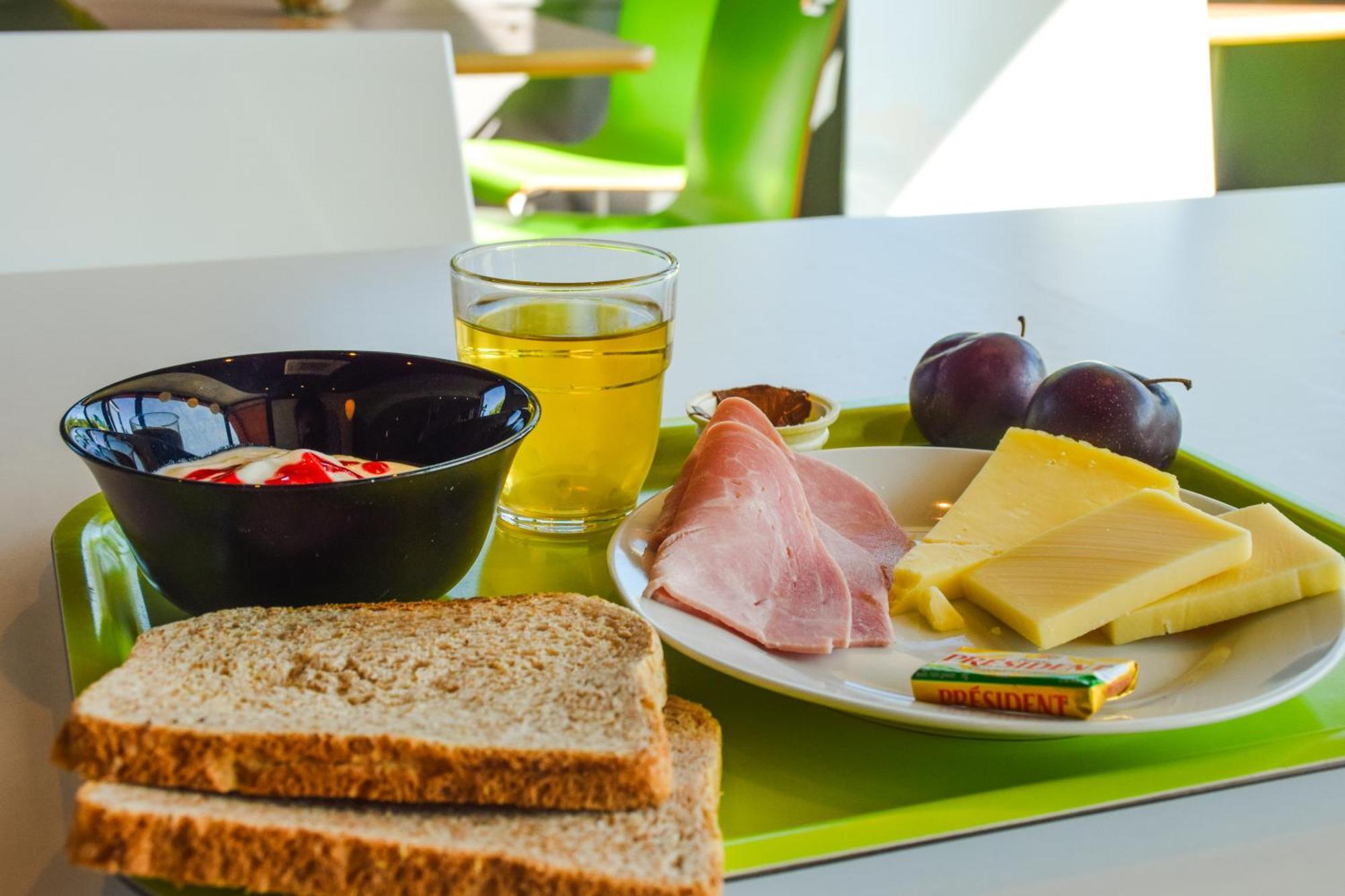Ibis Budget Rodez Exteriör bild