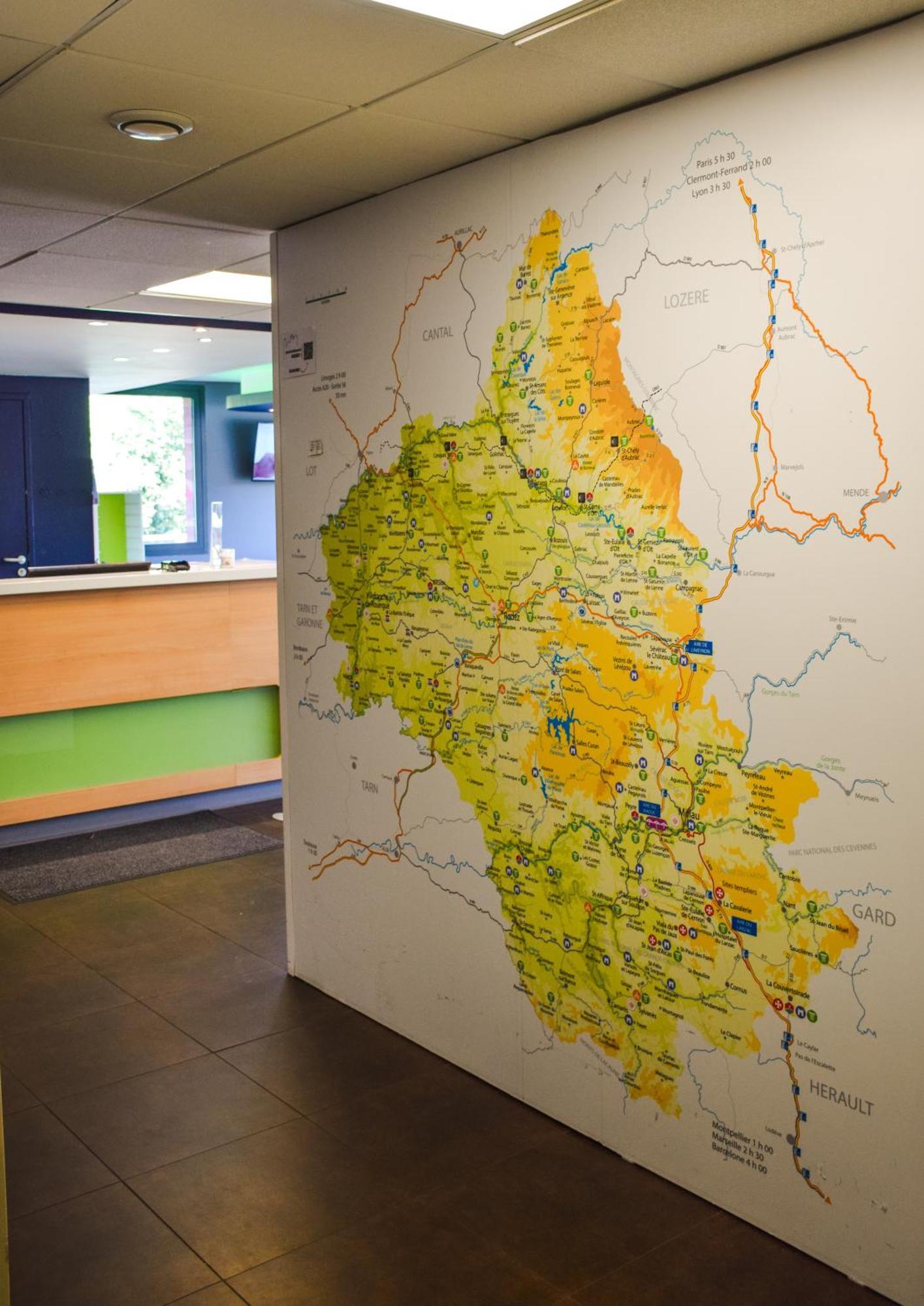 Ibis Budget Rodez Exteriör bild